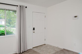 1440 Hickory Ln in Birmingham, AL - Building Photo - Building Photo