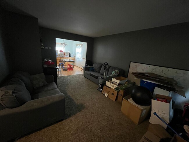 2015 S 95th St, Unit Right (North Side Unit) in West Allis, WI - Building Photo - Building Photo