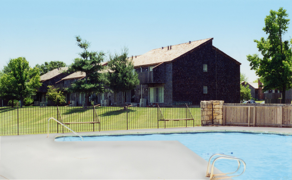 Calico Farms in Kansas City, MO - Building Photo