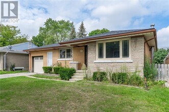 62 Sandra Ave in Kitchener, ON - Building Photo - Building Photo