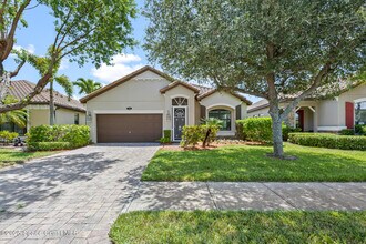 739 Monterey Dr in Satellite Beach, FL - Building Photo - Building Photo
