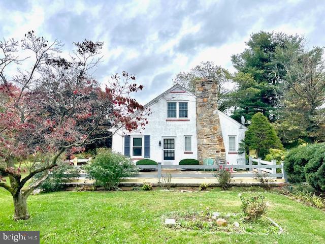 property at 355 Rockdale Dr