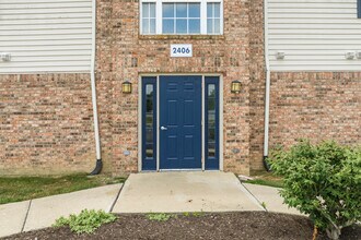 Island Club in Fort Wayne, IN - Foto de edificio - Building Photo