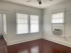 4310 Mt Vernon St in Houston, TX - Building Photo - Building Photo