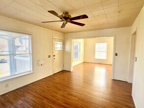 8421 N Fiske Ave in Portland, OR - Building Photo - Building Photo