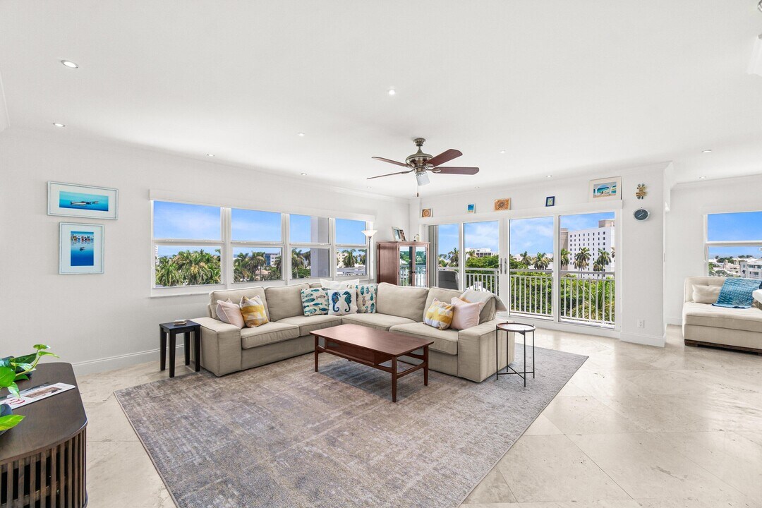1000 Lowry St in Delray Beach, FL - Building Photo