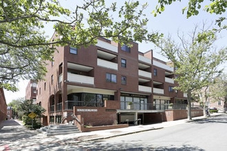 5-15 Derby Sq in Salem, MA - Foto de edificio - Building Photo