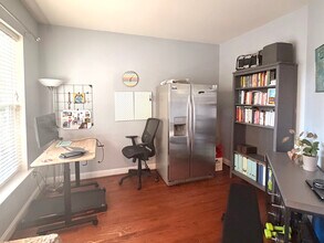 81 Linden Pl in Towson, MD - Foto de edificio - Building Photo