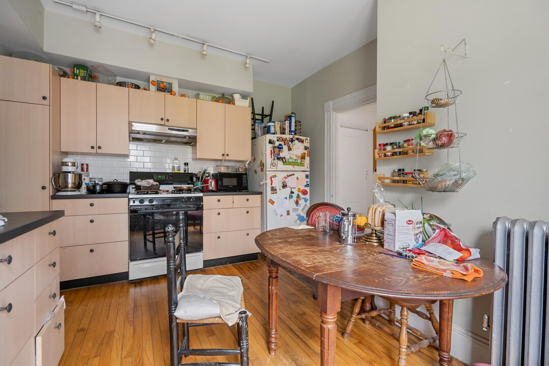 48 Spring Park Ave in Boston, MA - Building Photo