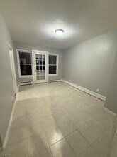 27 Kling St in West Orange, NJ - Building Photo - Building Photo