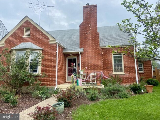 134 Montague Ave in Winchester, VA - Building Photo - Building Photo