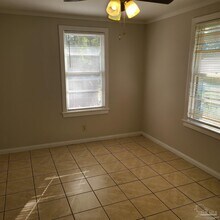 3204 W Gadsden St in Pensacola, FL - Building Photo - Building Photo