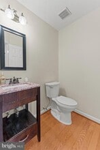 144 Foxchase Dr in Glen Burnie, MD - Building Photo - Building Photo