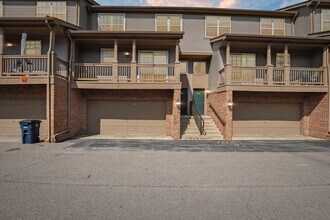 2817 Barclay Way in Ann Arbor, MI - Building Photo - Building Photo