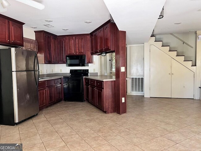 691 Arthur Wolfe Rd in Dublin, GA - Building Photo - Building Photo
