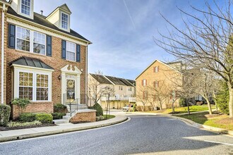 5077 Cameo Terrace in Perry Hall, MD - Building Photo - Building Photo