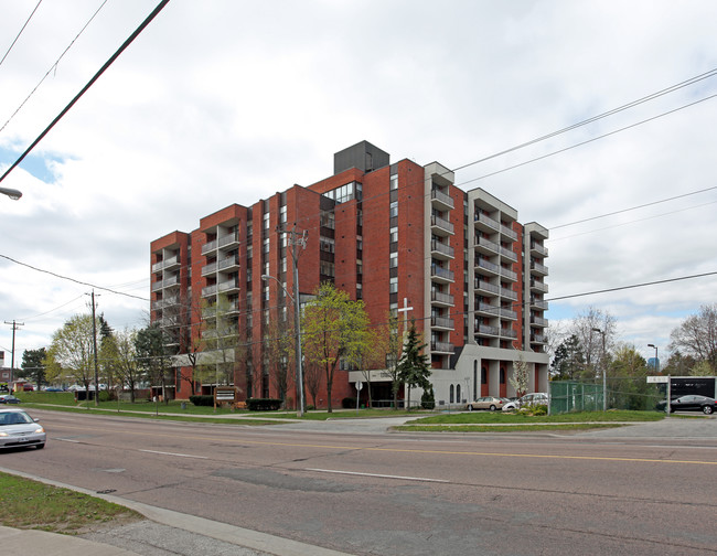 Emmanuel Lutheran Manor in Toronto, ON - Building Photo - Building Photo