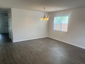 2452 Melville Rd in North Charleston, SC - Building Photo - Building Photo