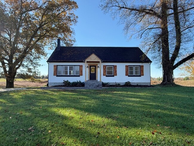 property at 818 Otter Creek Rd