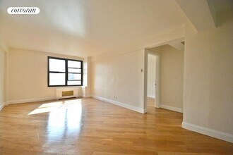 99 Lafayette Ave in Brooklyn, NY - Building Photo - Building Photo