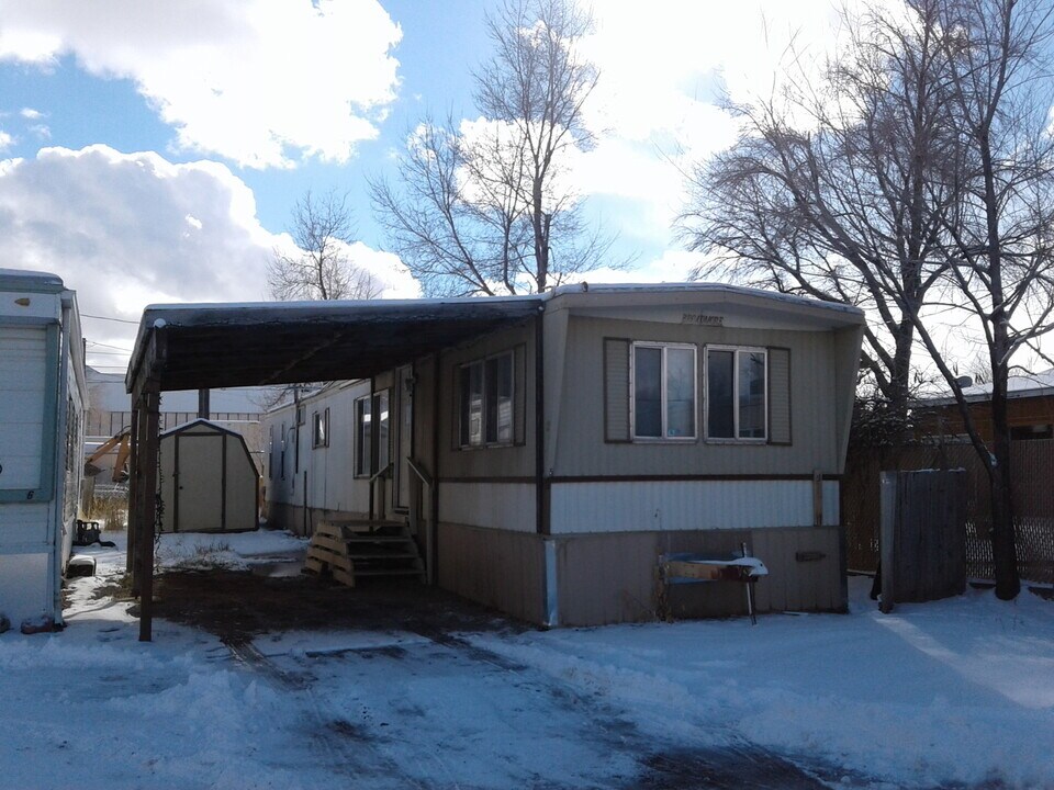 272 N 200 W St-Unit -5B in Cedar City, UT - Building Photo