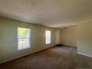 710 Dude Ct in Fayetteville, NC - Building Photo - Building Photo