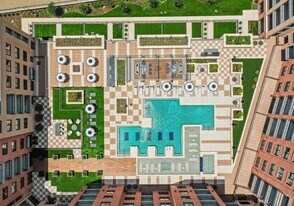 The Park at Katy Trail in Dallas, TX - Building Photo