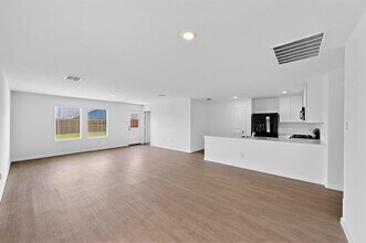 1613 Lercara Ln in McKinney, TX - Foto de edificio - Building Photo