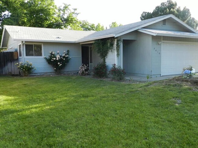 2610 Pernie Trl in Redding, CA - Building Photo - Building Photo