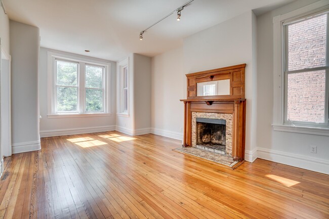 property at 1747 18th St NW