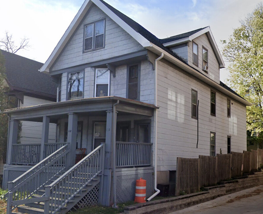 110 S Blair St, Unit 1 in Madison, WI - Foto de edificio