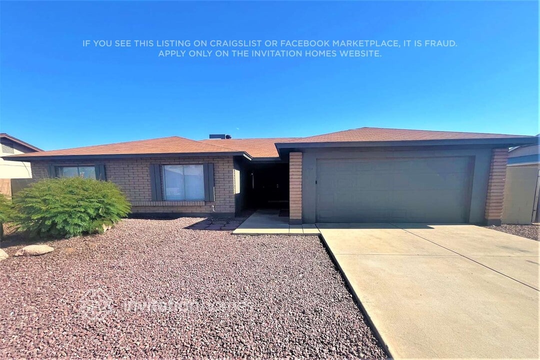 4709 W Paradise Ln in Glendale, AZ - Building Photo