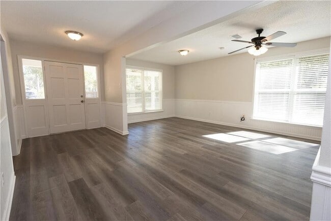61689 LA-434 in Lacombe, LA - Building Photo - Building Photo