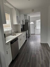 6 Seaside Ave in Hampton Bays, NY - Building Photo - Building Photo
