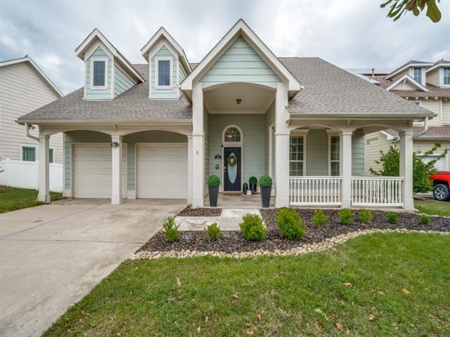 1121 Spanish Moss Dr in Savannah, TX - Building Photo