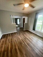 2556 W Cardinal St in Springfield, MO - Building Photo - Building Photo