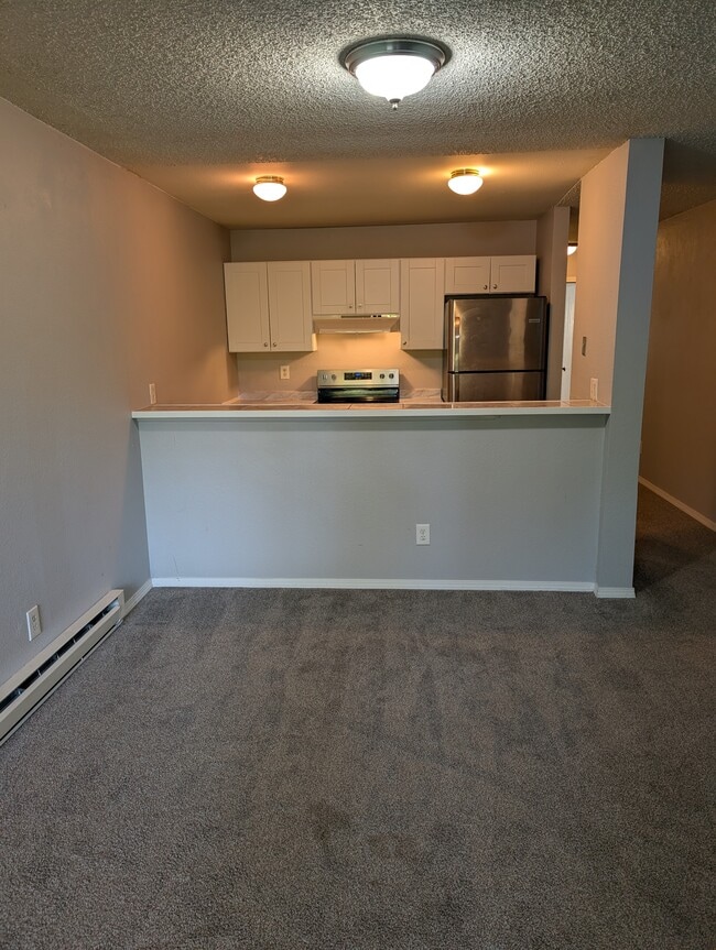 property at 17431 Ambaum Blvd S