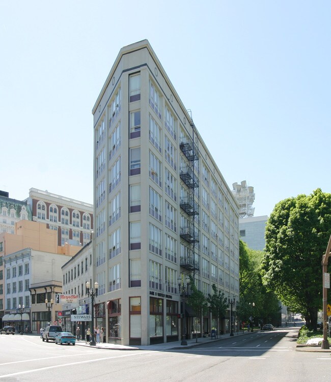 Mark O. Hatfield Building in Portland, OR - Building Photo - Building Photo