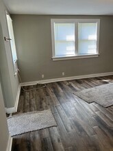 2123 N Machin Ave in Peoria, IL - Building Photo - Building Photo