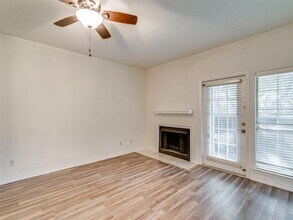 3607L W Northgate Dr, Unit 114 in Irving, TX - Building Photo - Building Photo