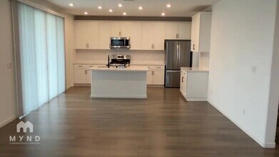 2194 Anders Ave in Manteca, CA - Building Photo - Building Photo