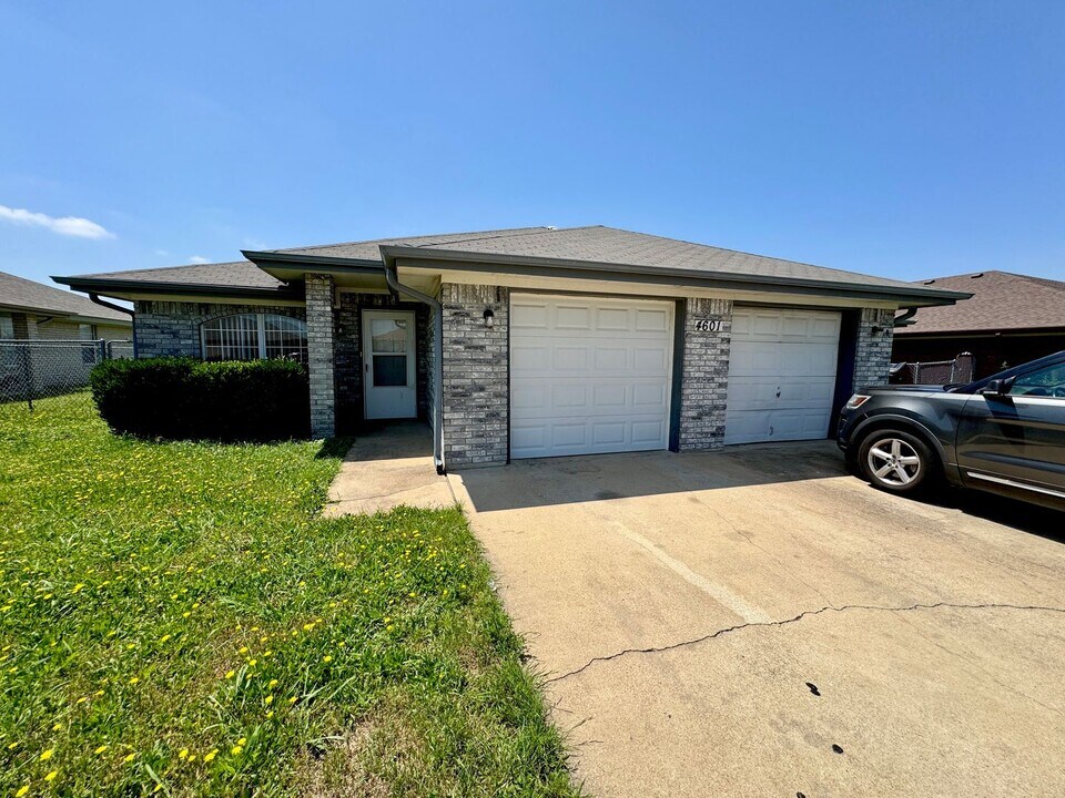 4601 Wade Dr in Killeen, TX - Building Photo