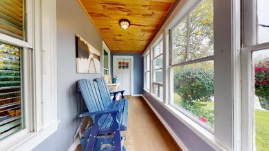 672 Lisbon St in Lisbon, ME - Building Photo - Building Photo