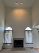 134 Winchester Dr in Streamwood, IL - Building Photo - Building Photo