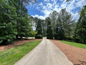 1205 Enderbury Dr in Raleigh, NC - Building Photo - Building Photo