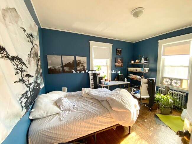 45 Cherokee St, Unit 3