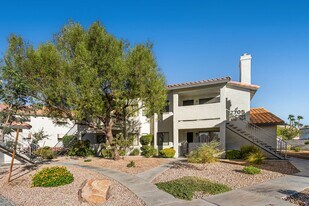 2705 Beaver Creek Ct in Las Vegas, NV - Building Photo