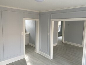 7327 N Honore St, Unit 3B in Chicago, IL - Building Photo - Building Photo