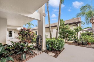 28760 Diamond Dr in Bonita Springs, FL - Building Photo - Building Photo