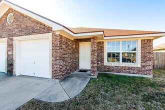 2913 Starlight Dr in Copperas Cove, TX - Building Photo - Building Photo